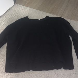 Black Cropped Tully’s Sweater